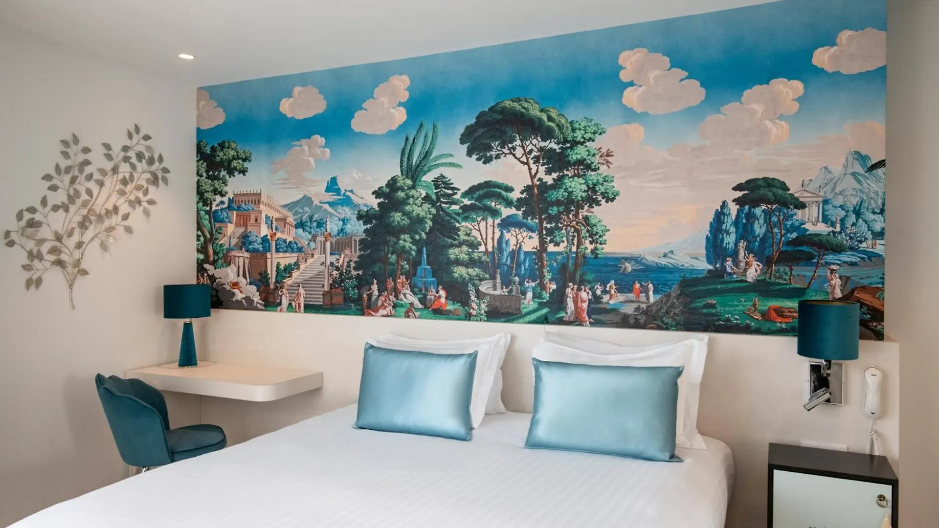 Aparthotel Residence Hoteliere Chambord Au Coeur De Menton - Entierement Renovee