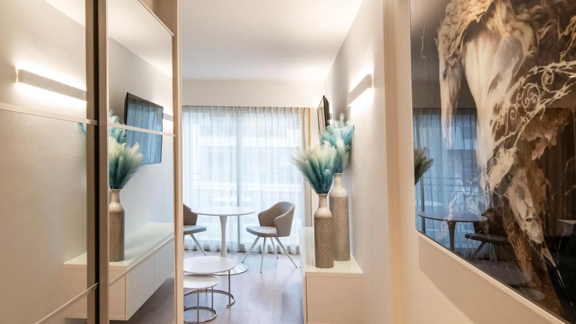 Residence Hoteliere Chambord Au Coeur De Menton - Entierement Renovee Ξενοδοχείο με διαμερίσματα